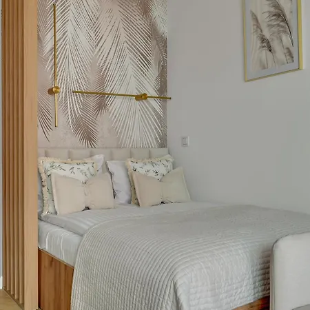 Portovo Riverside By Lion *