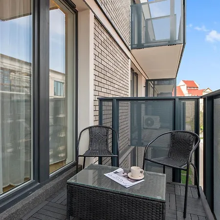 Portovo Riverside By Lion Appartement *