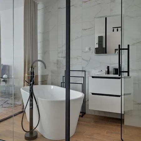 Portovo Riverside By Lion גדנסק