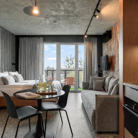 Portovo Riverside By Lion